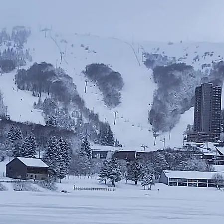Chalet Authentique Vue Sur Le Et Les Pistes Besse-et-Saint-Anastaise
